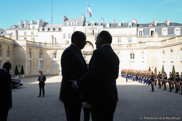 Hollande poursuit le réchauffement avec le président mauritanien Ould Abdel Aziz