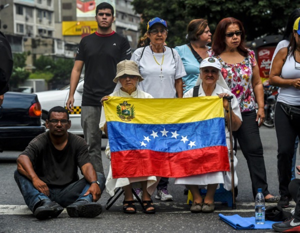 Au Venezuela, l'opposition toujours mobilisée malgré les morts