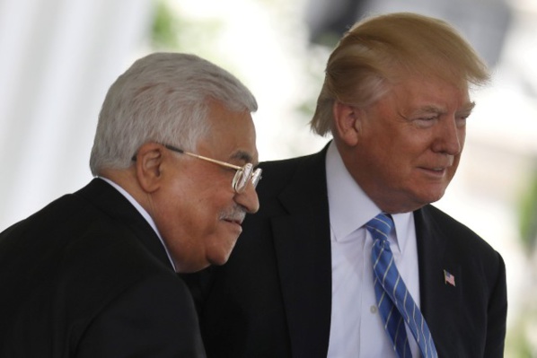 Donald Trump accueille Mahmoud Abbas à la Maison Blanche