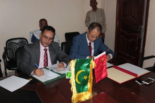 Signature de deux conventions au ministère de la santé entre la Mauritanie et la Chine