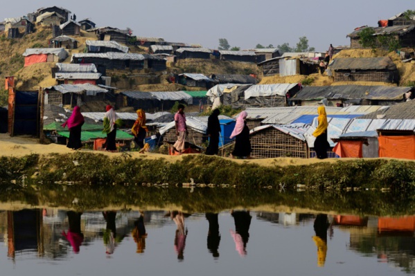 Birmanie et Bangladesh s'accordent sur le retour des Rohingyas avant la visite du pape