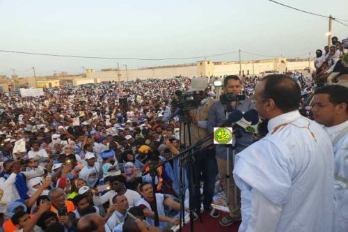 Le candidat Sidi Mohamed Ould Boubacar Ould Boussalef préside un meeting électoral à Nouadhibou