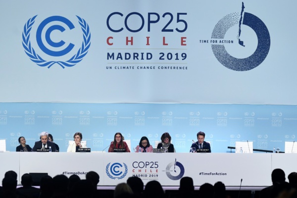 La COP25 adopte un accord a minima, loin de l'urgence climatique