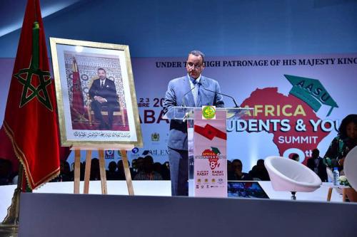 Le ministre des affaires étrangères participe à la 8ème session du Forum d’étudiants et de jeunes africaines à Rabat.