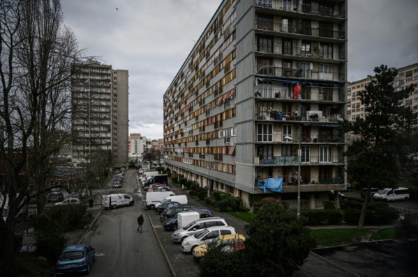 A Clichy-sous-Bois, la vraie misère de la cité des "Misérables"