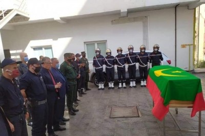 Nouakchott : Des milliers de mauritaniens accueillent le corps d’Ould BEDERDINE