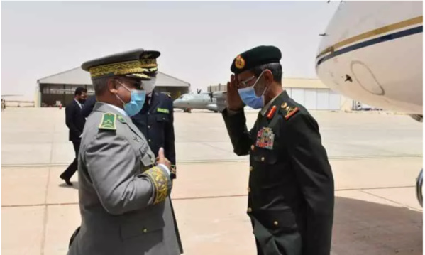 Une délégation militaire émiratie en visite en Mauritanie