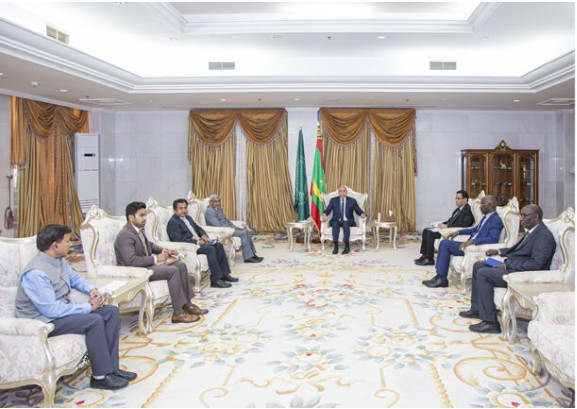 Le Président de la République, Président de l’Union africaine, reçoit en audience le vice-ministre indien des affaires étrangères