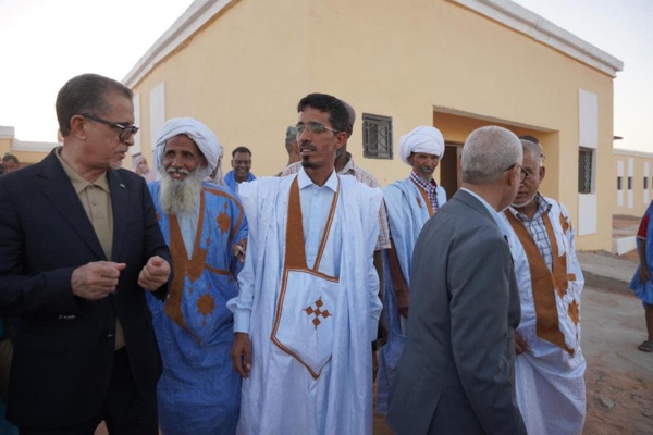 Adrar suite : Le Délégué Général de TAAZOUR inaugure deux infrastructures scolaires et une adduction d'eau potable à Gseyr Torchane et Teyaret