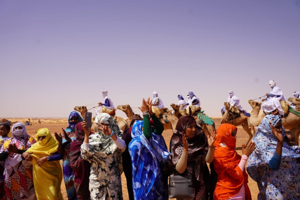 Belles photos en Adrar : tout ce qu'il y a de beau a été sorti pour accueillir Taazour dans le village de Ouraidh 