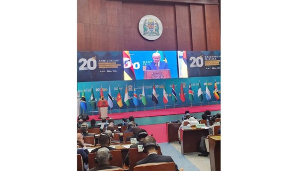 Représentant le Président de la République, Président de l’Union africaine, le ministre secrétaire général de la Présidence de la République participe à la réunion commémorant le 20e anniversaire du Conseil de paix et de sécurité de l’Union africaine