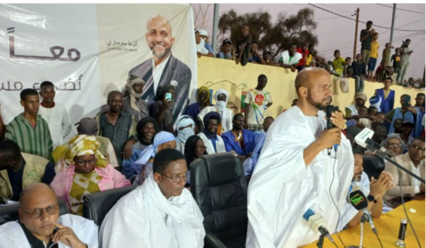 Le candidat Outouma Antoine Souleymane Soumaré tient un meeting populaire à Kiffa