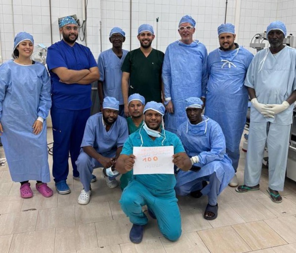 Hôpital  Bouamatou : Une mission de chirurgie de glaucome opère une centaine de patients  par sclérectomie profonde perforante