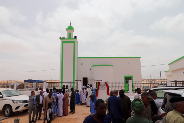 Le Délégué Général inaugure une nouvelle mosquée équipée à Hayat Jedida et un complexe TAAZOUR à Toujounine