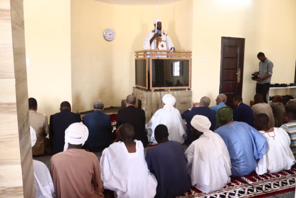 Le Délégué Général inaugure une nouvelle mosquée équipée à Hayat Jedida et un complexe TAAZOUR à Toujounine