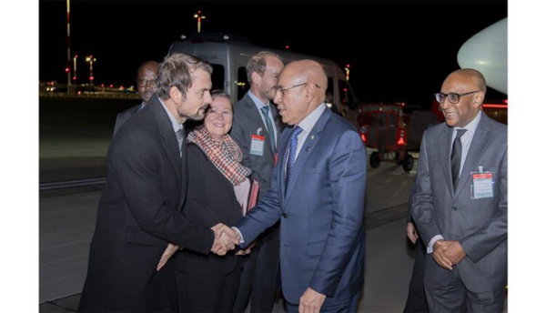 Le Président de la République, président de l’Union Africaine arrive à Hambourg, en Allemagne