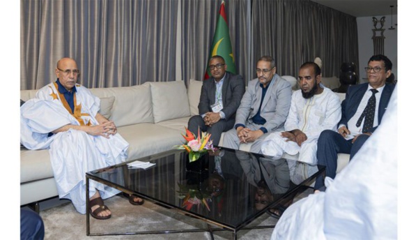 Le Président de la République et Président de l’Union Africaine rencontre les représentants des bureaux de la communauté mauritanienne en Côte d’Ivoire