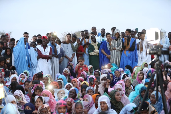 Le délégué général de Taazour inaugure une école dans le quartier d’El Jadida à Tidjikja