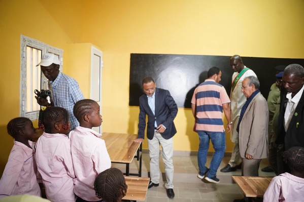 Le délégué général de TAAZOUR inaugure des structures éducatives et visite le projet Dari à Kaédi