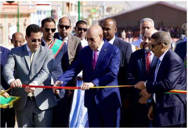 Le Président de la République supervise l’inauguration du pont du quartier «El Haye Essaken»