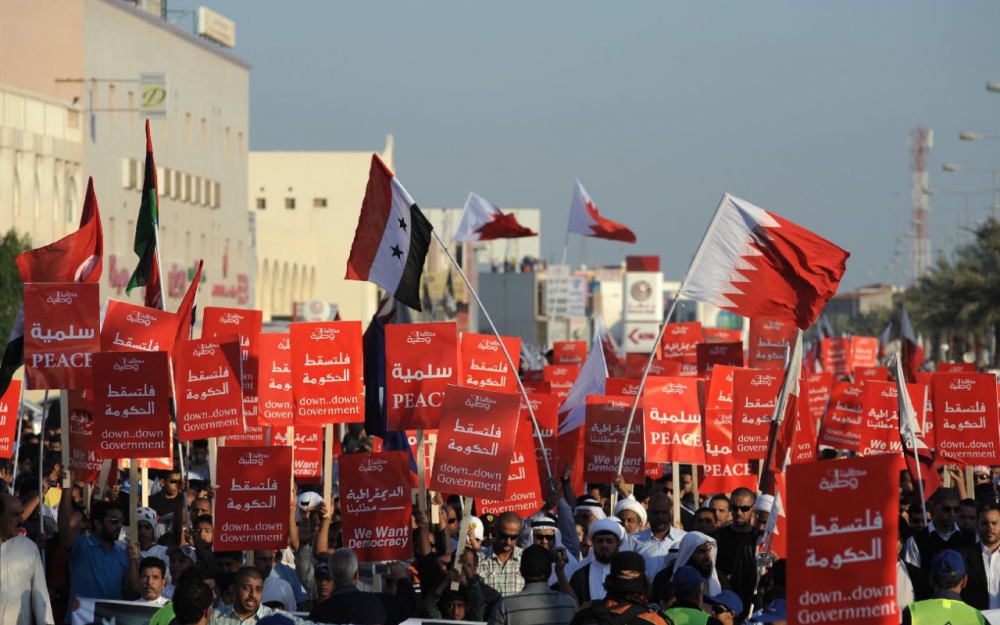 Tirs sur des manifestants à Bahreïn: un mort et des dizaines de blessés