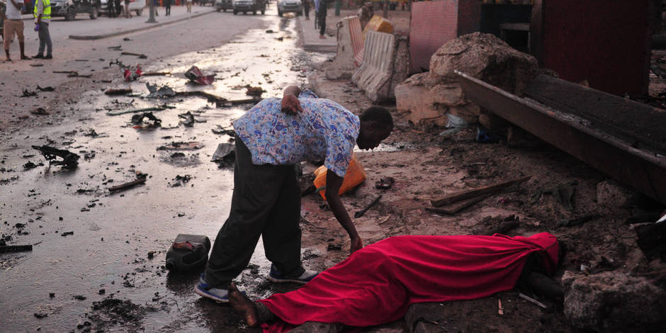 Somalie: six morts dans un attentat-suicide contre un restaurant de Mogadiscio