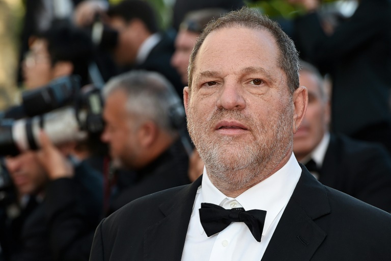 Harcèlement sexuel: le magnat d'Hollywood Weinstein licencié