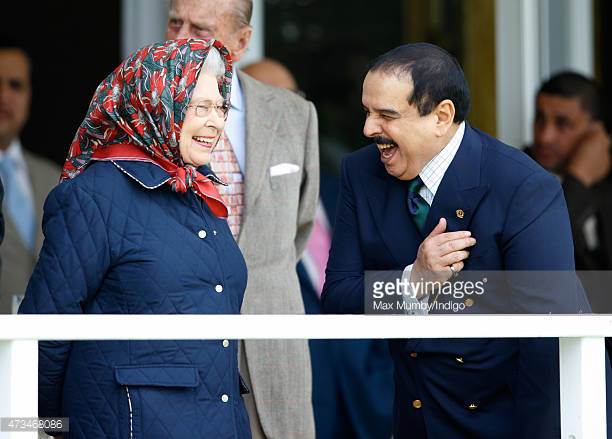 Le Président de la République félicite le Roi de Bahrein