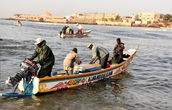 Macky en Mauritanie : les pêcheurs de Saint-Louis attendent des licences de pêche diversifiées