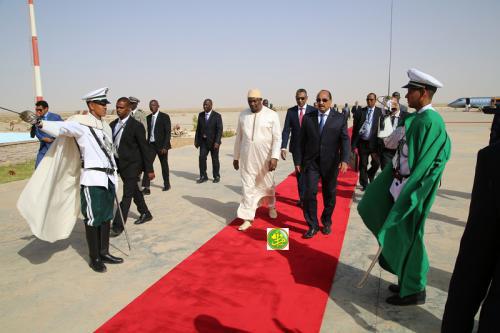 Arrivée à Nouakchott du Président gambien pour assister à l’investiture du Président élu