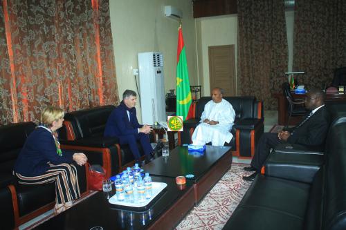 Le président de l’Assemblée Nationale s’entretient avec le vice-président de la commission des affaires étrangères à l’assemblée nationale française