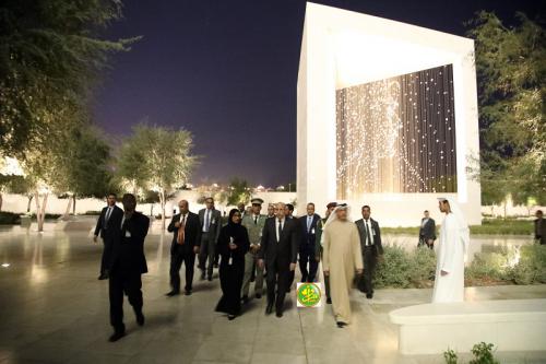 Le Président de la République visite l'oasis d’El Karama à Abu Dhabi