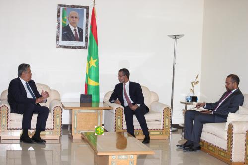 Le Premier ministre reçoit l’ambassadeur turc en Mauritanie