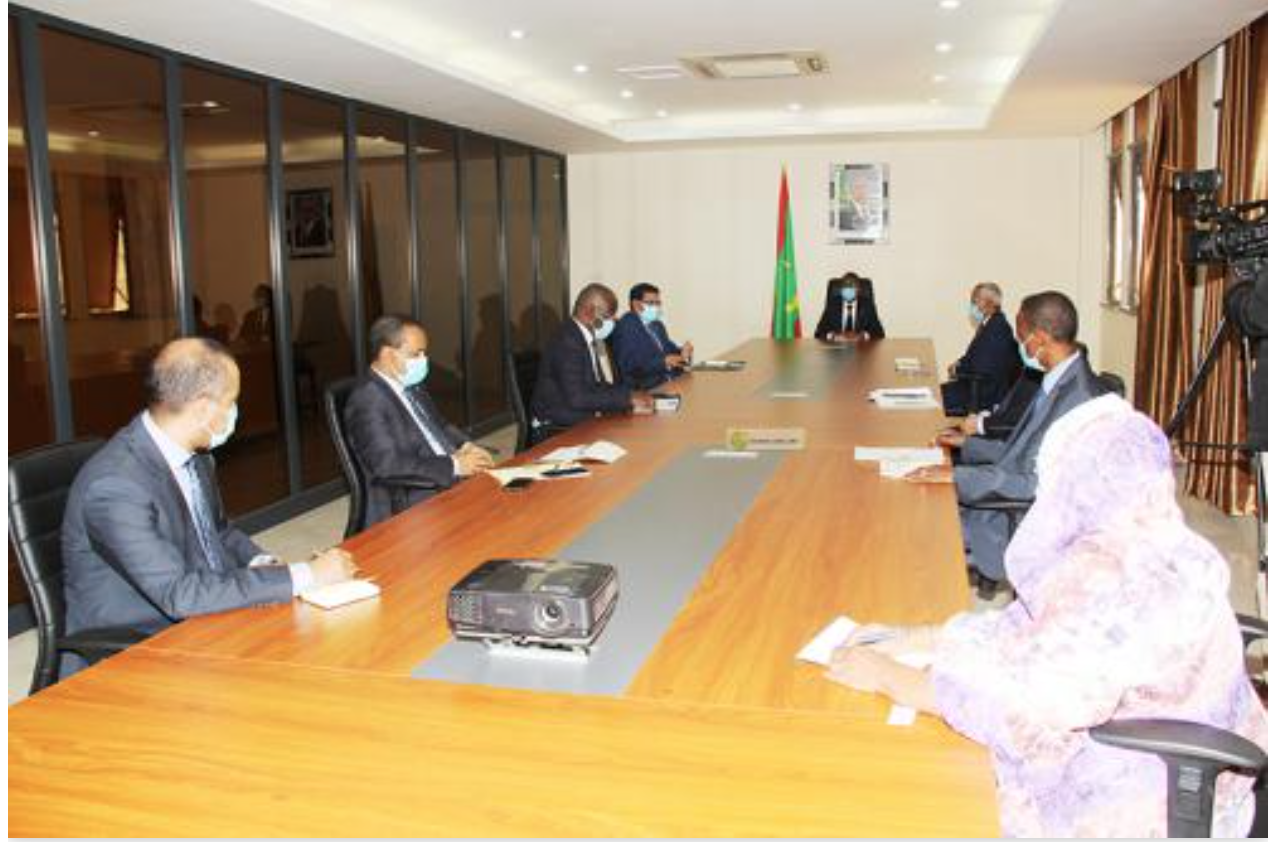 Le Premier ministre préside une réunion du comité ministériel chargé du suivi de la pandémie de Covid 19 Nouakchott,  18/12/2020