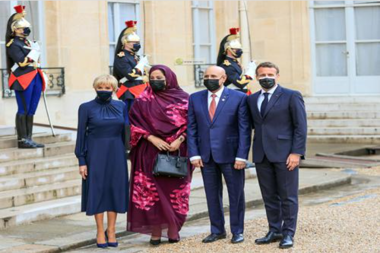 Le Président de la République participe à un dîner à l'Elysée