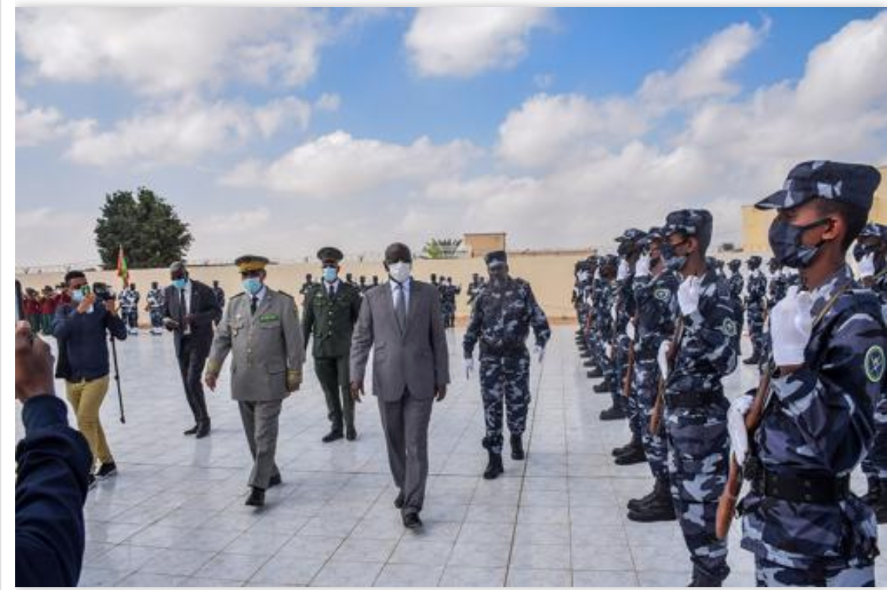 Le ministre de l’intérieur préside la sortie de la 6ème promotion des agents et la 1ère des sous-officiers du GGSR