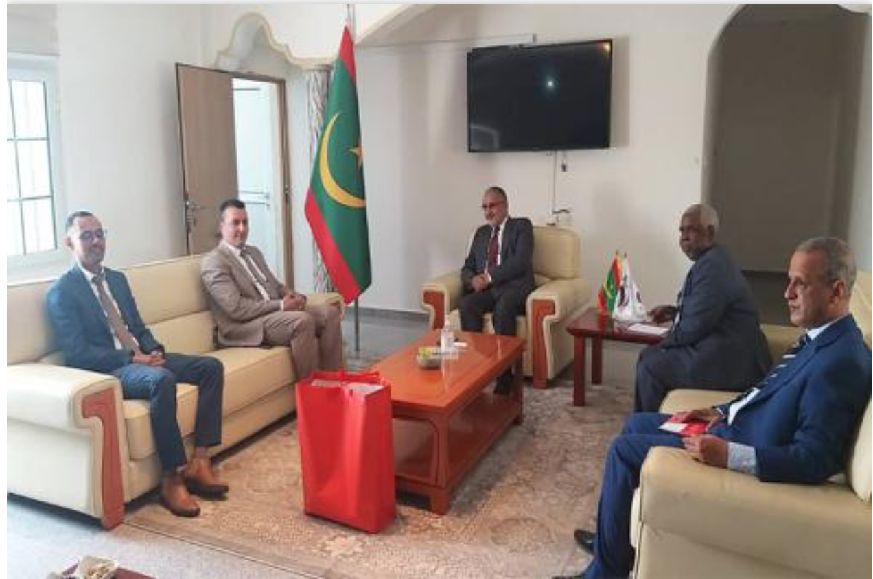 Le président de la zone franche de Nouadhibou reçoit le consul général du Maroc à Nouadhibou