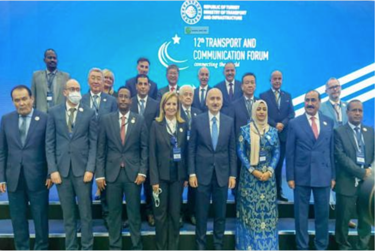 Le ministre de l’Équipement assiste à la cérémonie d’ouverture du 12ème forum du transport à Istanbul