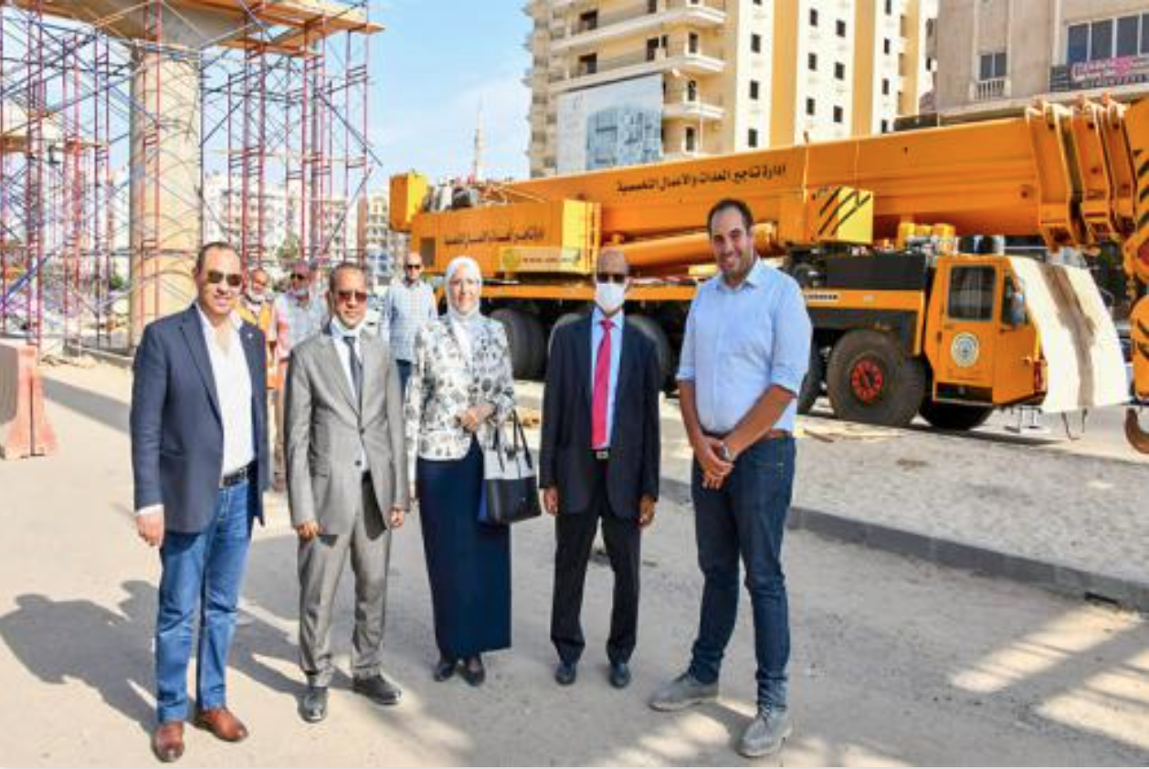 Le ministre de l’équipement visite des infrastructures au Caire