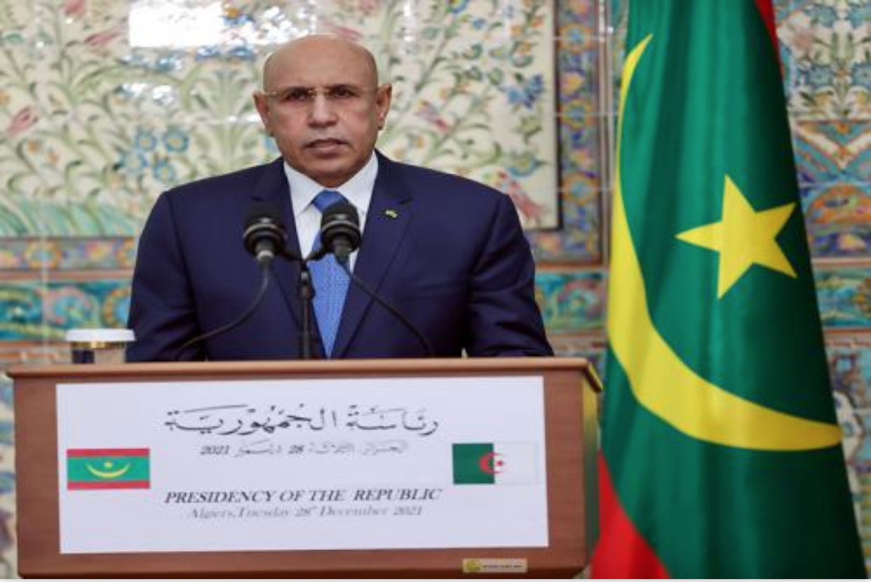 Le Président de la République affirme que sa visite en Algérie a été fructueuse et constructive