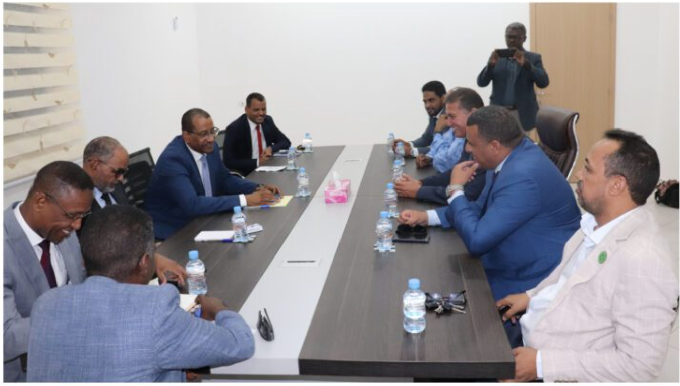 Le président de la région Rabat-Salé-Kenitra visite l’Université de Nouakchott Alasriya