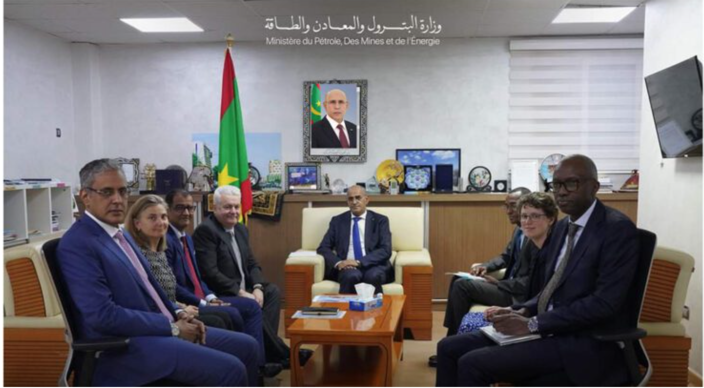 Le ministre du Pétrole s’entretient avec le président de la zone Mauritanie – Sénégal de BP