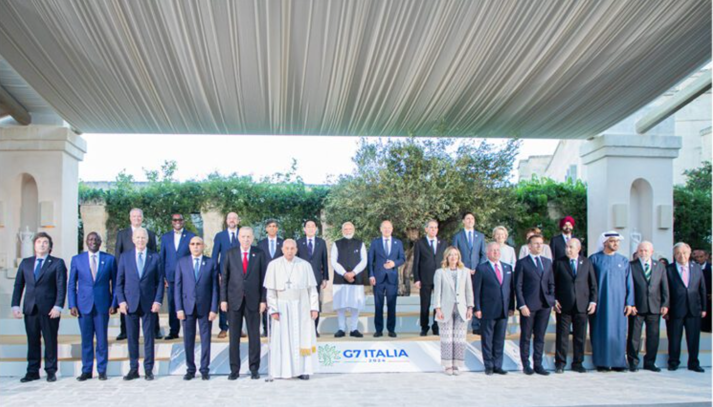 La visite du Président de la République en Italie largement saluée par les dirigeants participants au sommet du G7