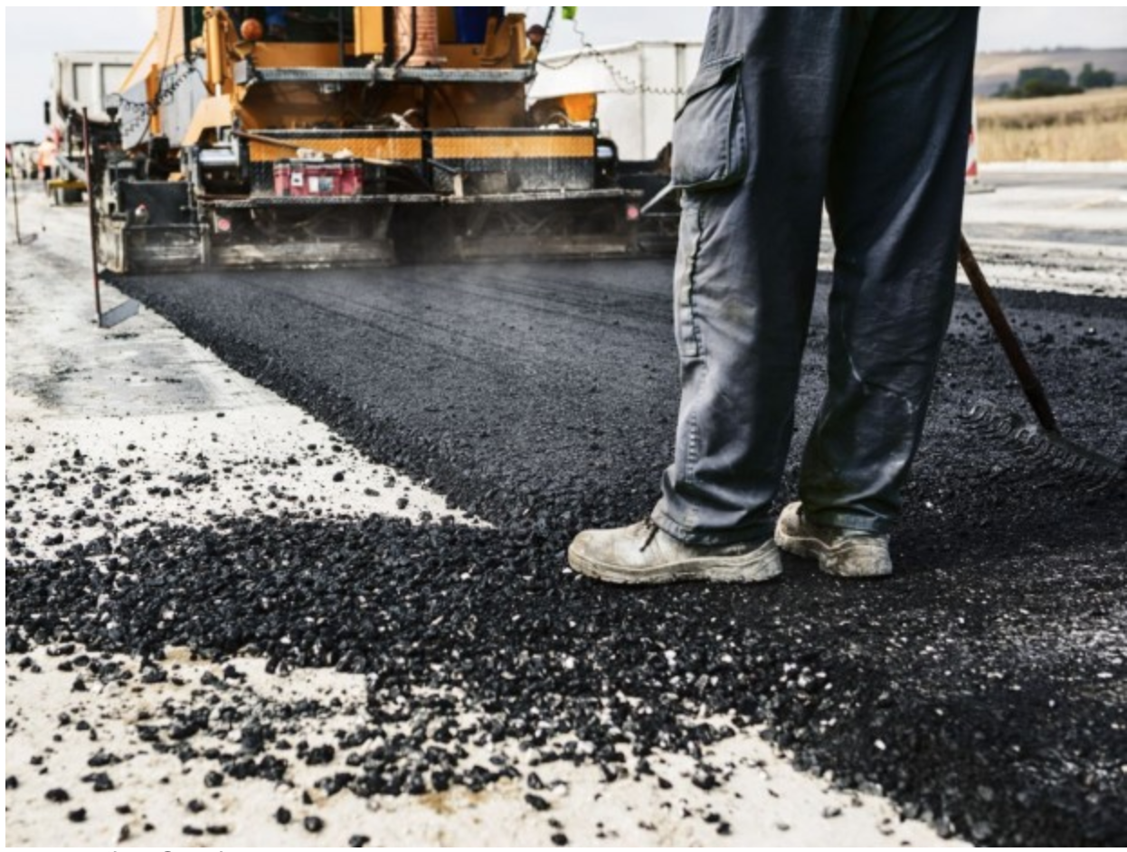 Début des travaux pour la construction de la route Atar-Chinguetti