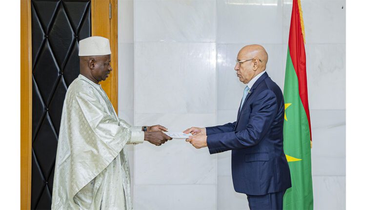 Le Président de la République reçoit les lettres de créance du nouvel ambassadeur du Mali à Nouakchott