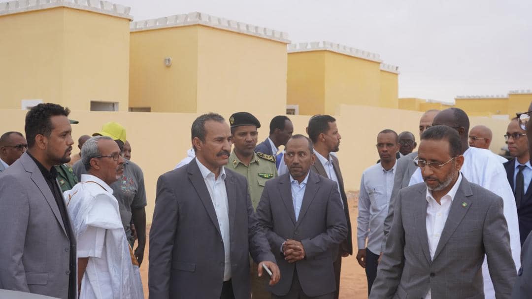 Le délégué général de Taazour inaugure une école dans le quartier d’El Jadida à Tidjikja