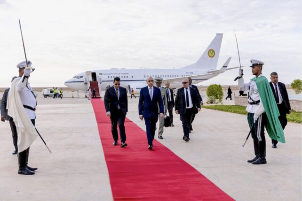 Le Président de la République regagne Nouakchott après avoir participé au Sommet arabe extraordinaire