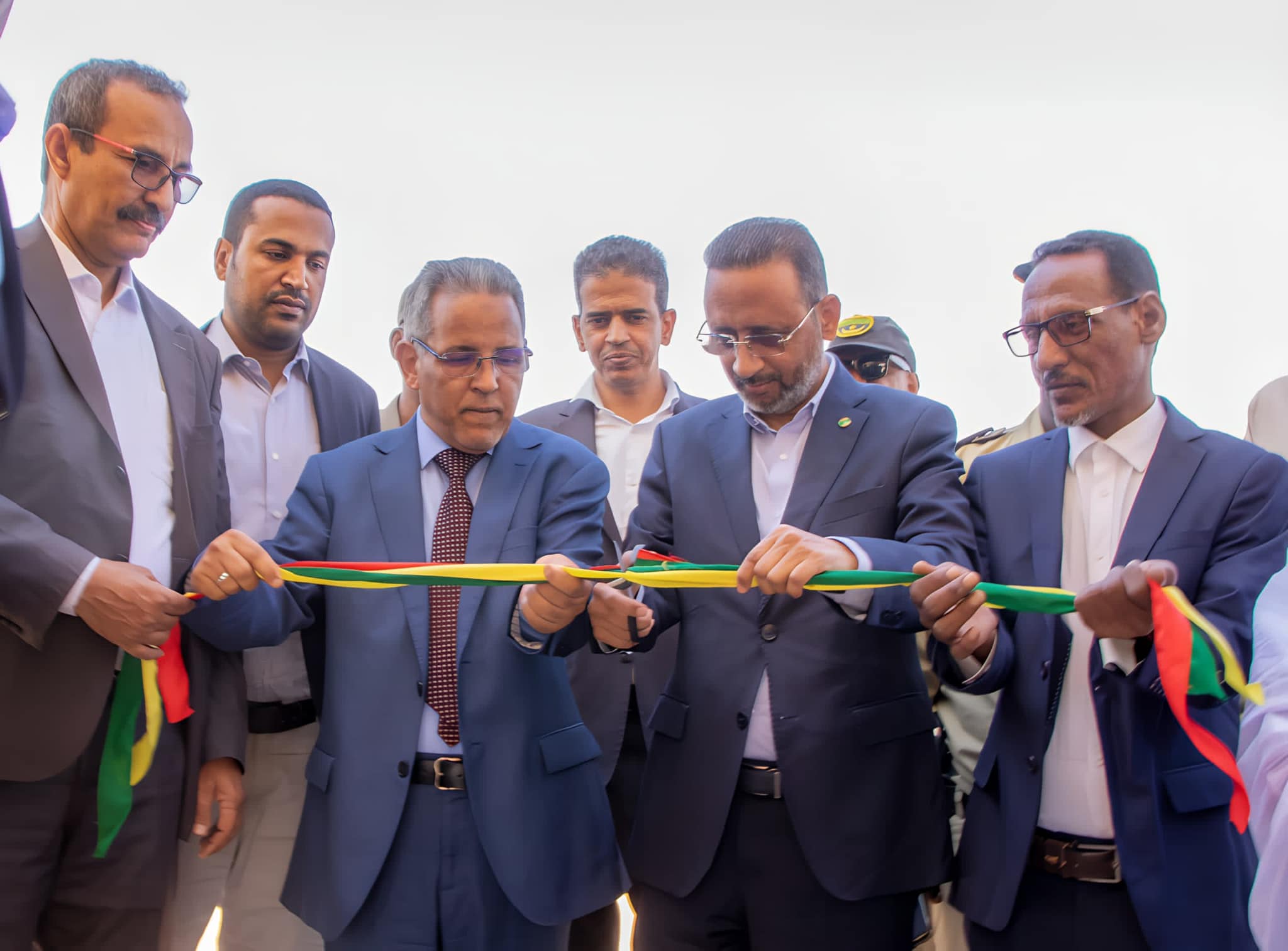 Le Délégué Général à la Solidarité Taazour inaugure l’école ‘’Dubaï’’ à Kiffa