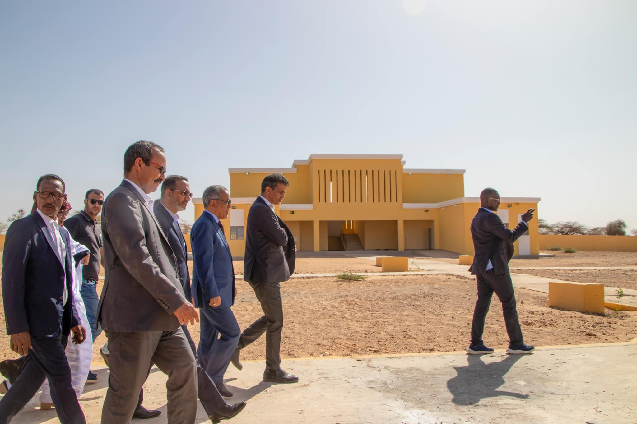 Le Délégué Général à la Solidarité Taazour inaugure l’école ‘’Dubaï’’ à Kiffa