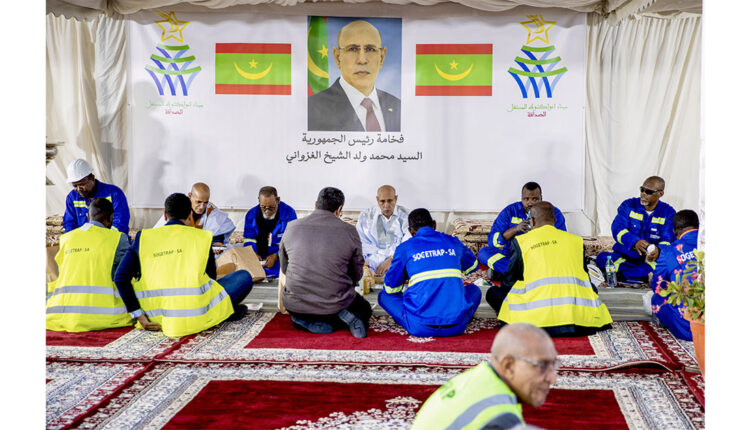 Le Président de la République offre un Iftar en l’honneur des dockers du Port Autonome de Nouakchott